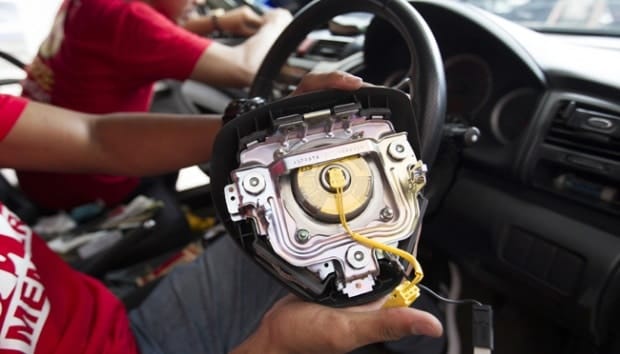 Pemeriksaan Sistem Airbag, sumber Tempo