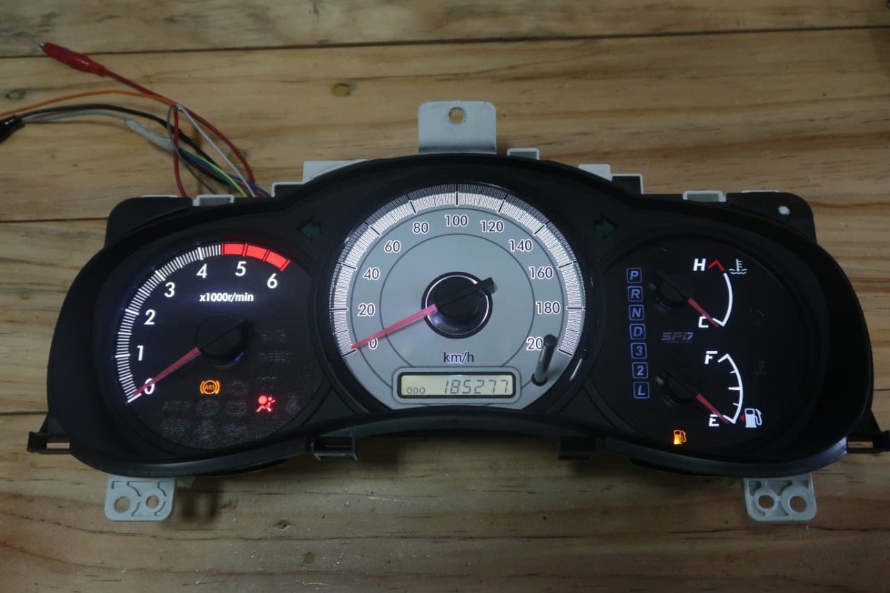 Custom dan Modifikasi Speedometer Innova