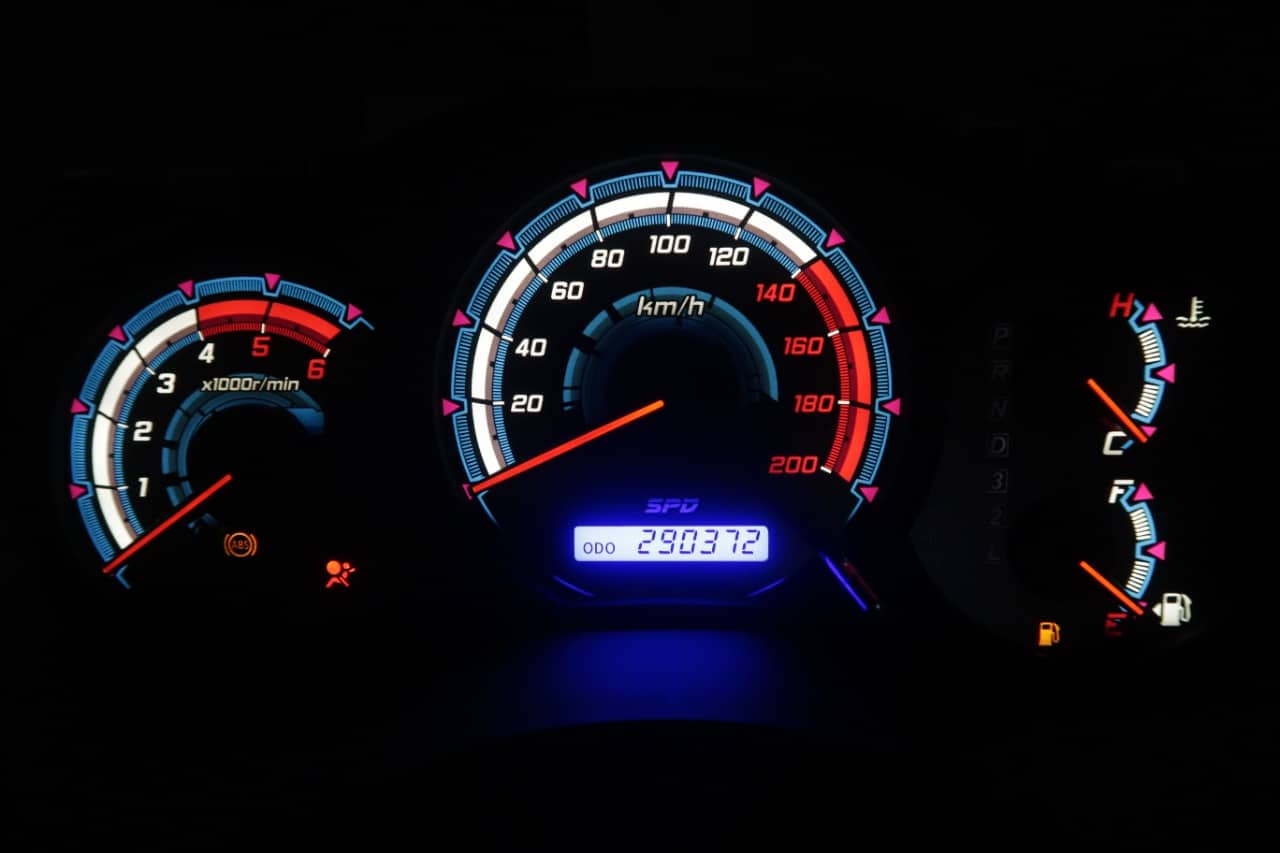 Custom dan Modifikasi Speedometer Innova