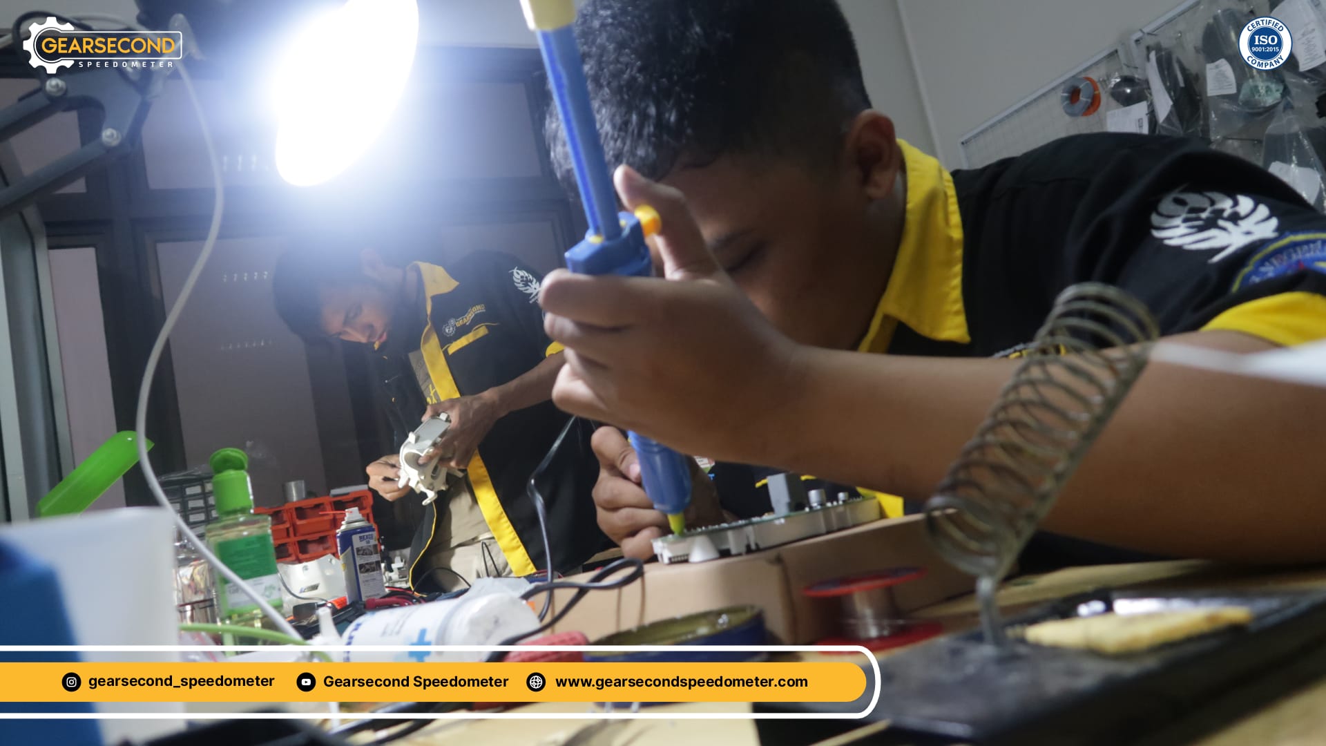 Dok Gearsecond Speedometer